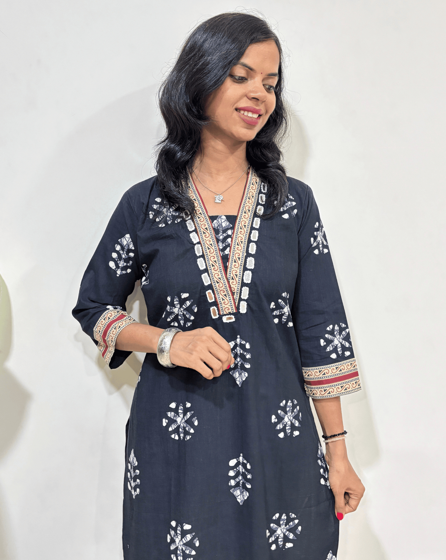 Amaya Ajrakh Long Kruti