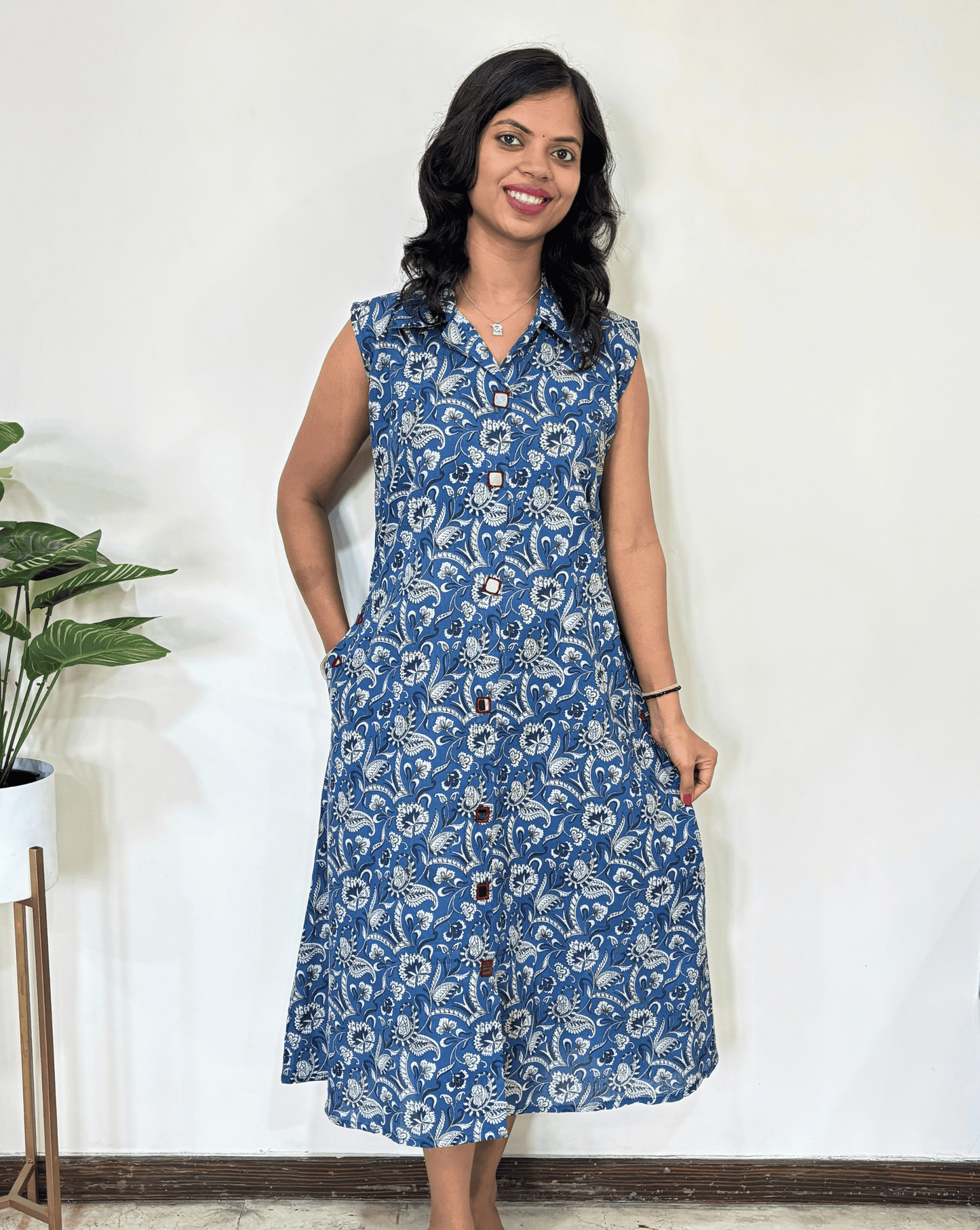 Kiara Floral Sleeveless Long Kurti
