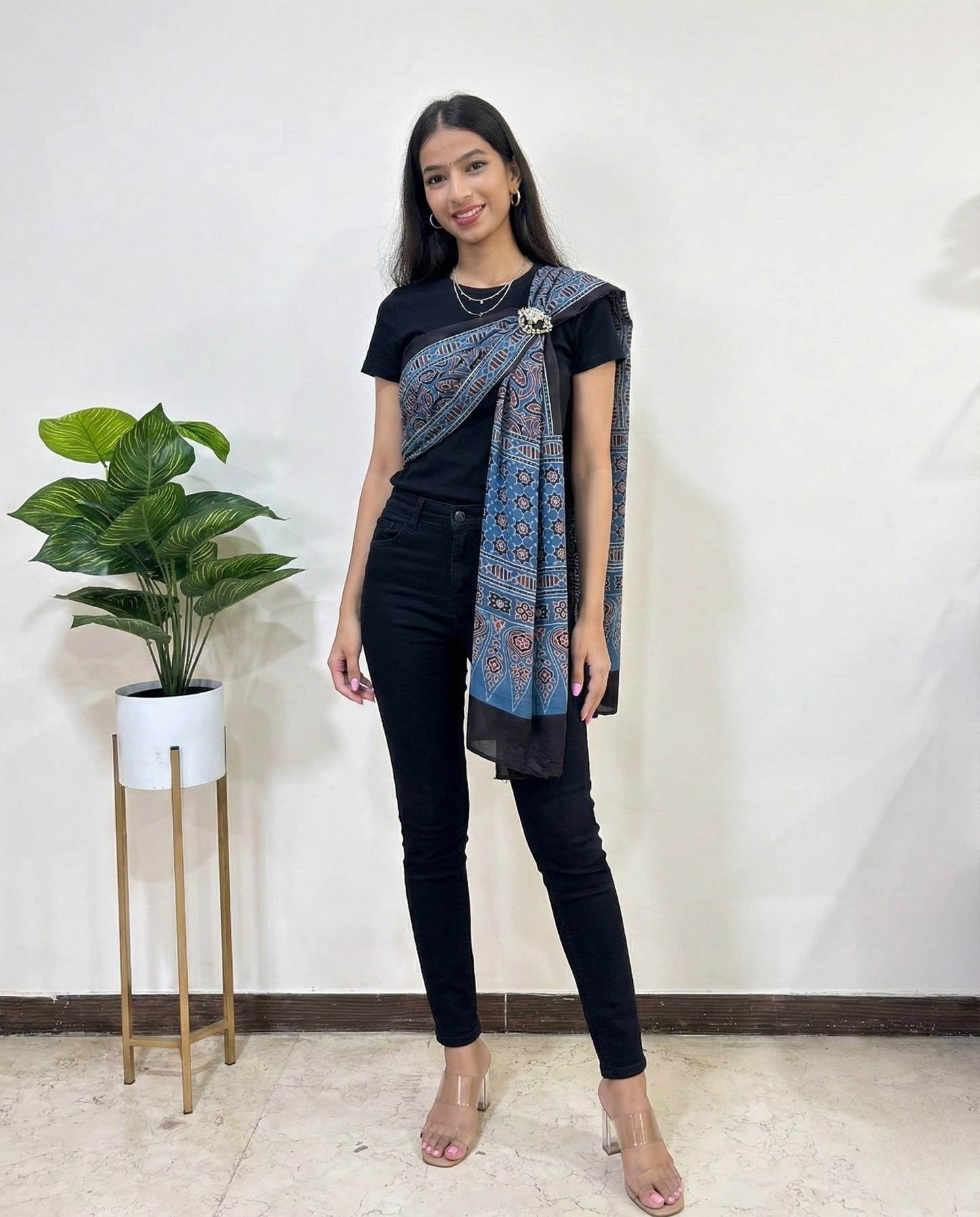 Nayan Modal Silk Stole