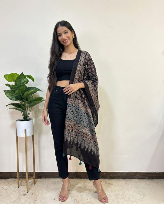 Pratibha Modal Silk Stole