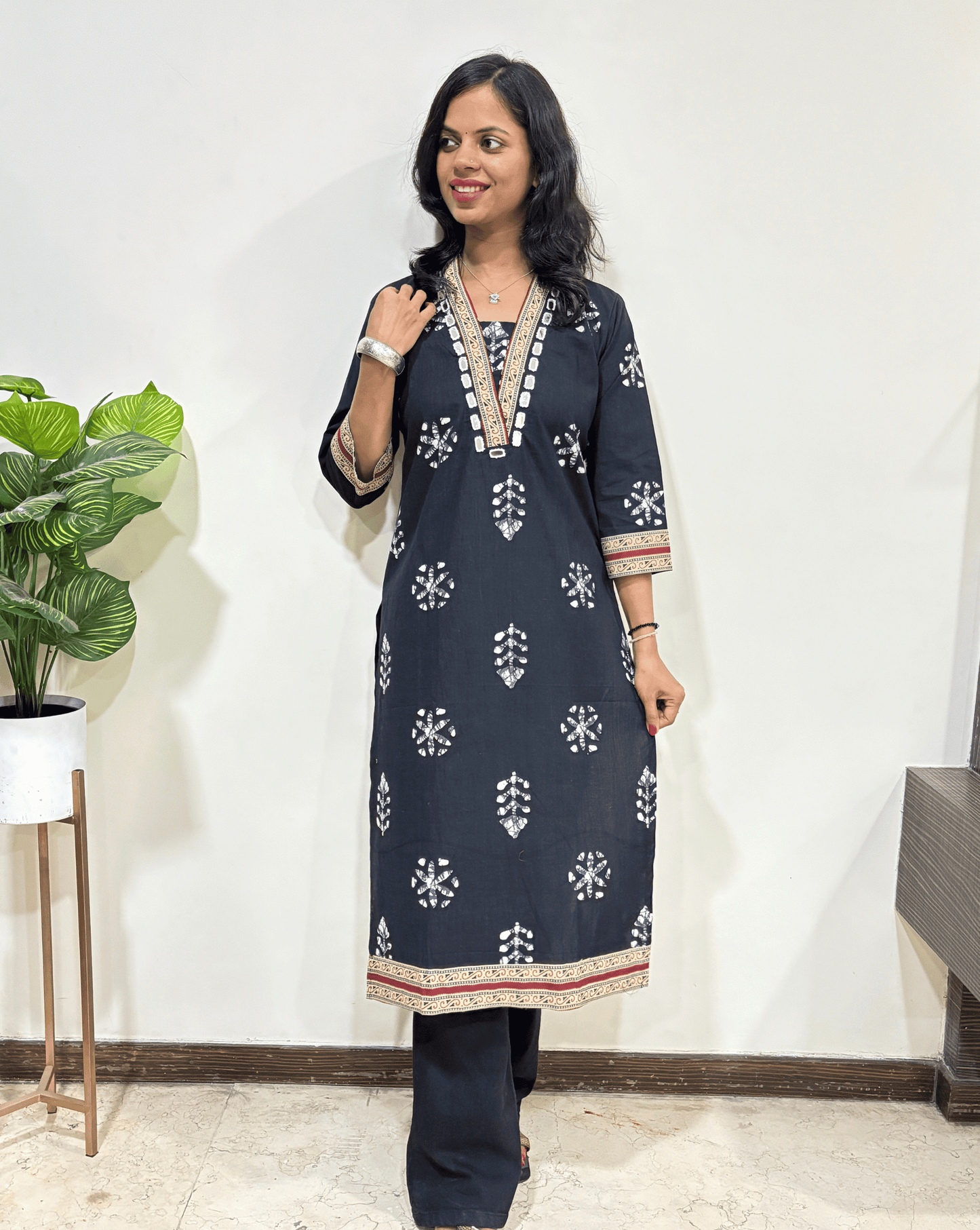 Amaya Ajrakh Long Kruti