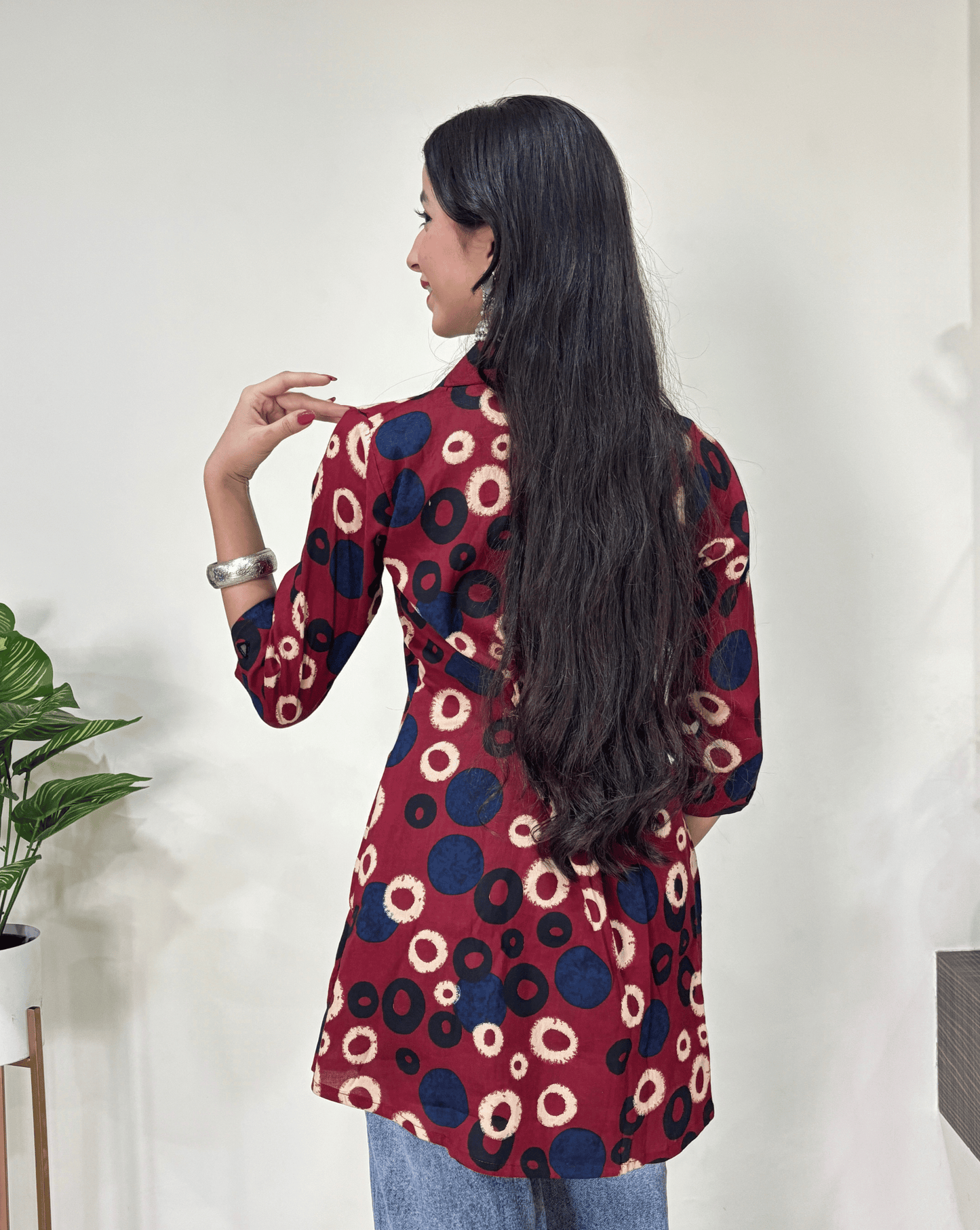 Shriya Ajrakh short kruti