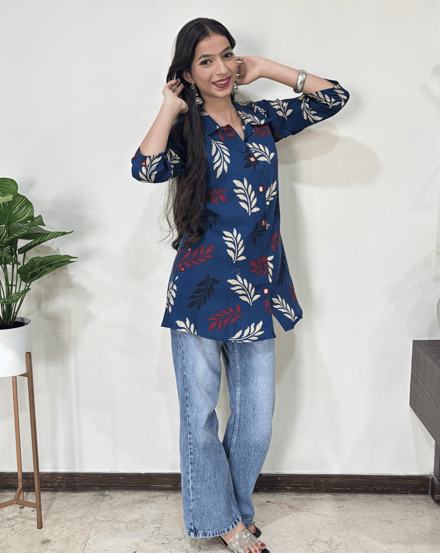 Shriya Ajrakh short kruti