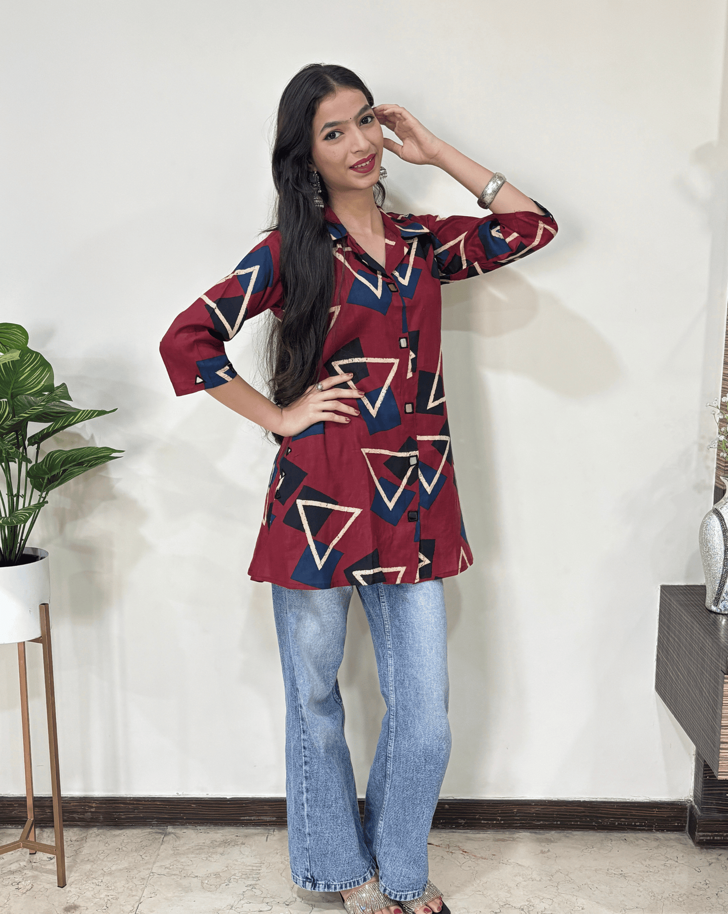 Shriya Ajrakh short kruti