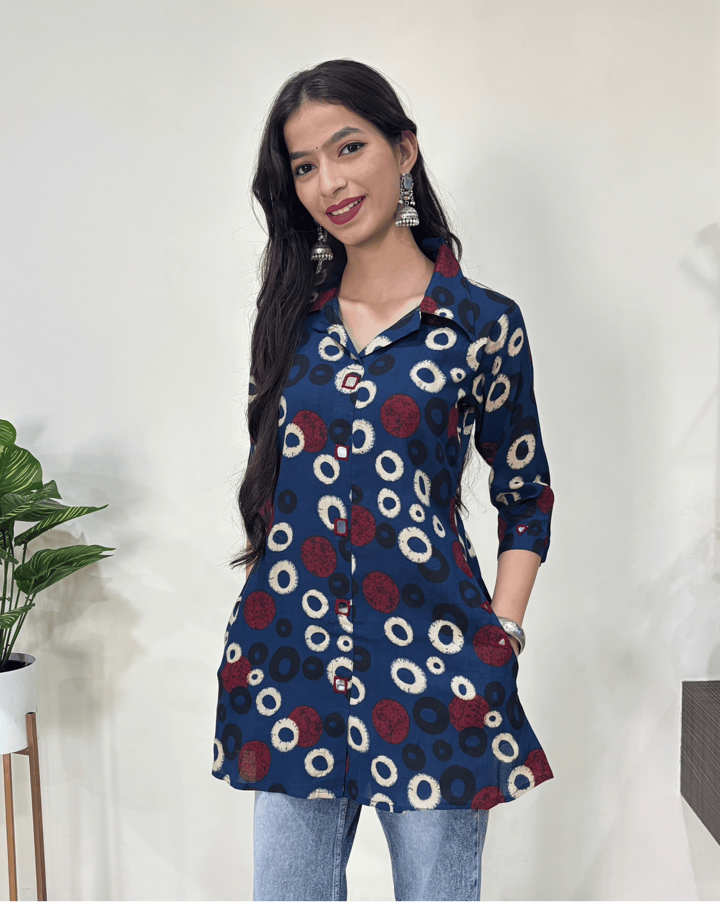 Shriya Ajrakh short kruti