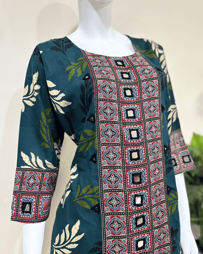 Rashmika Plus Size Ajarkh Short Kurti