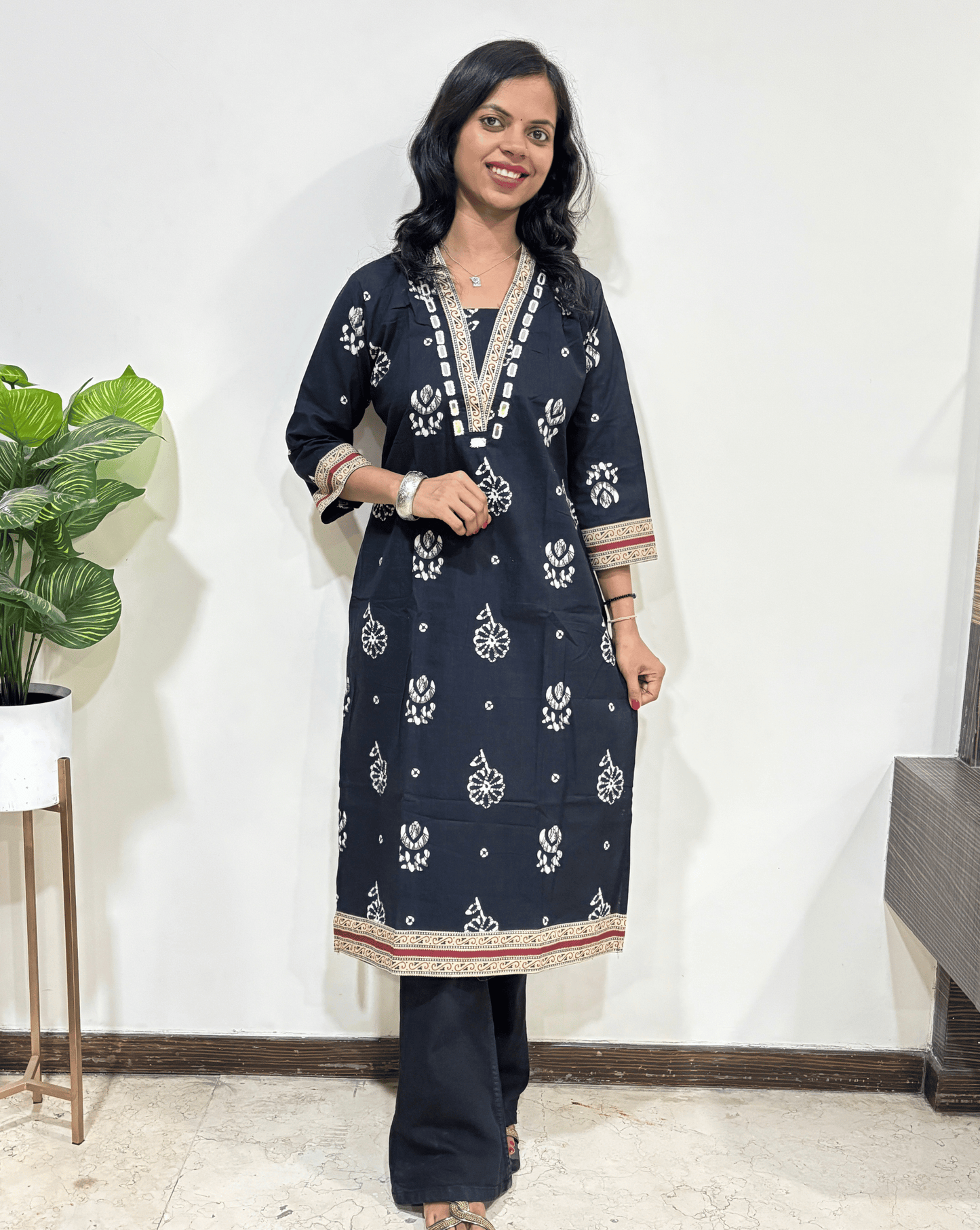 Amaya Ajrakh Long Kruti
