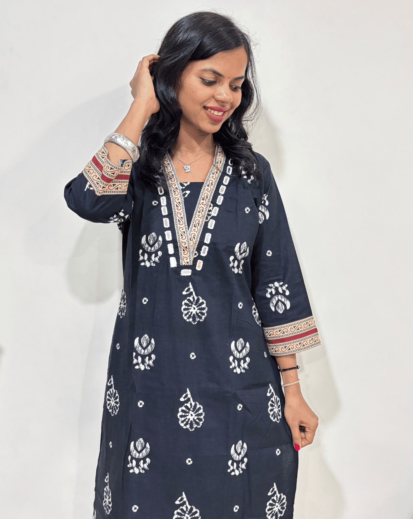 Amaya Ajrakh Long Kruti