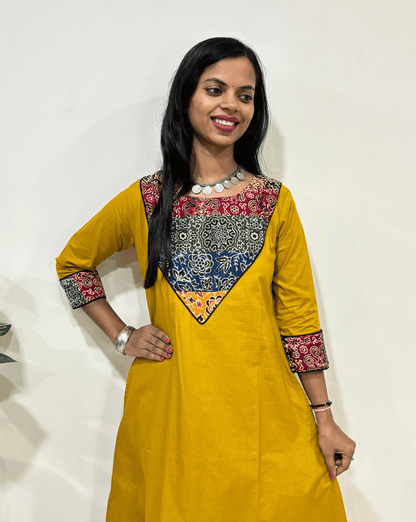 Tapsi Mashru Panel Ajrakh Kurti