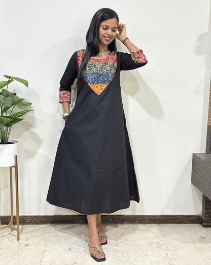 Tapsi Mashru Panel Ajrakh Kurti