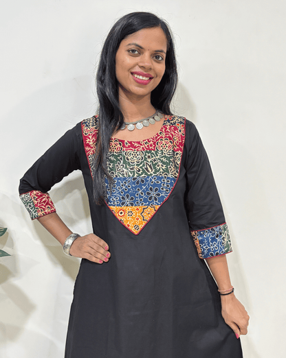 Tapsi Mashru Panel Ajrakh Kurti