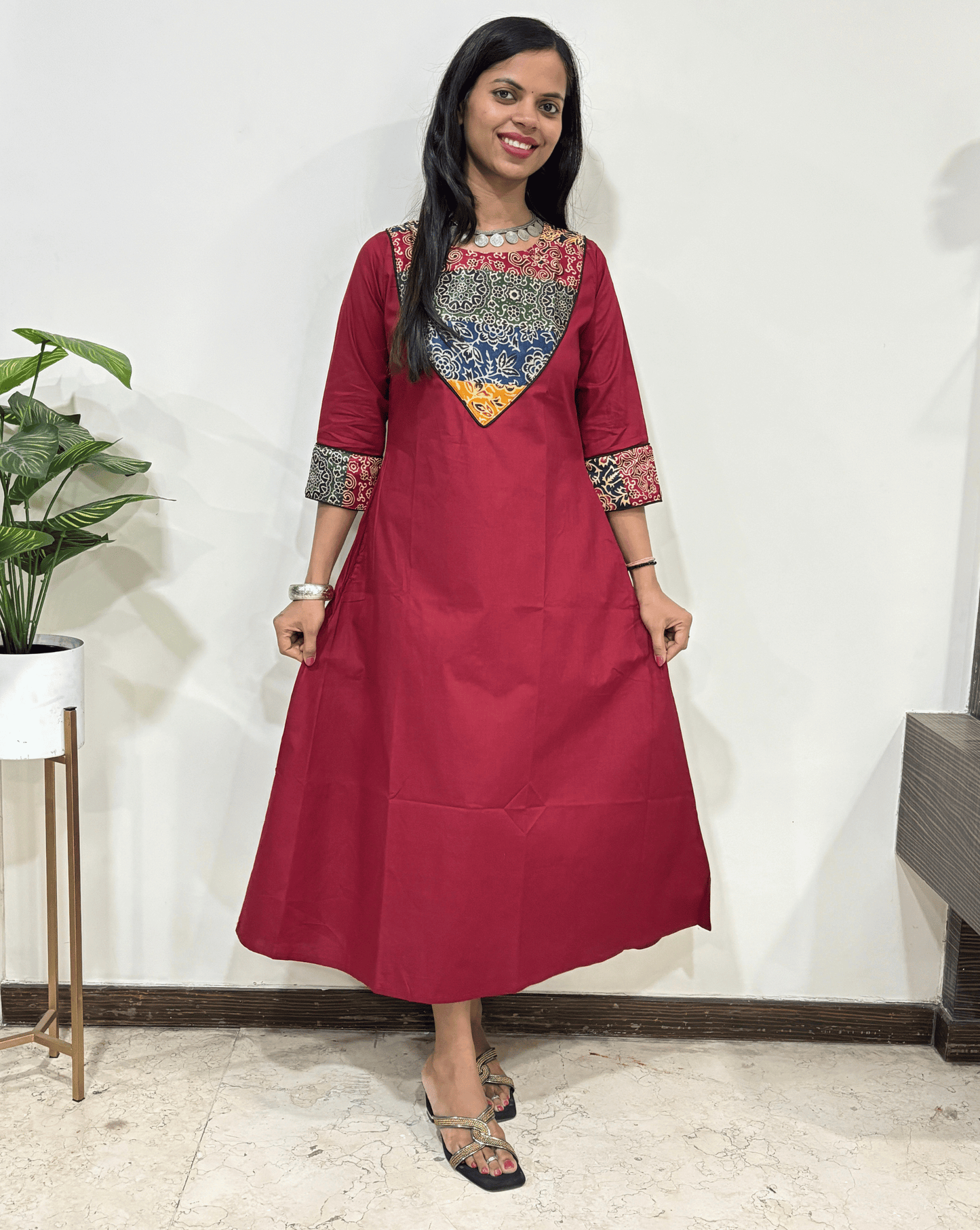 Tapsi Mashru Panel Ajrakh Kurti