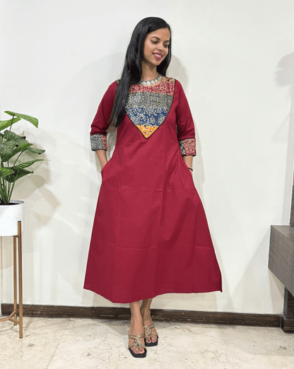 Tapsi Mashru Panel Ajrakh Kurti