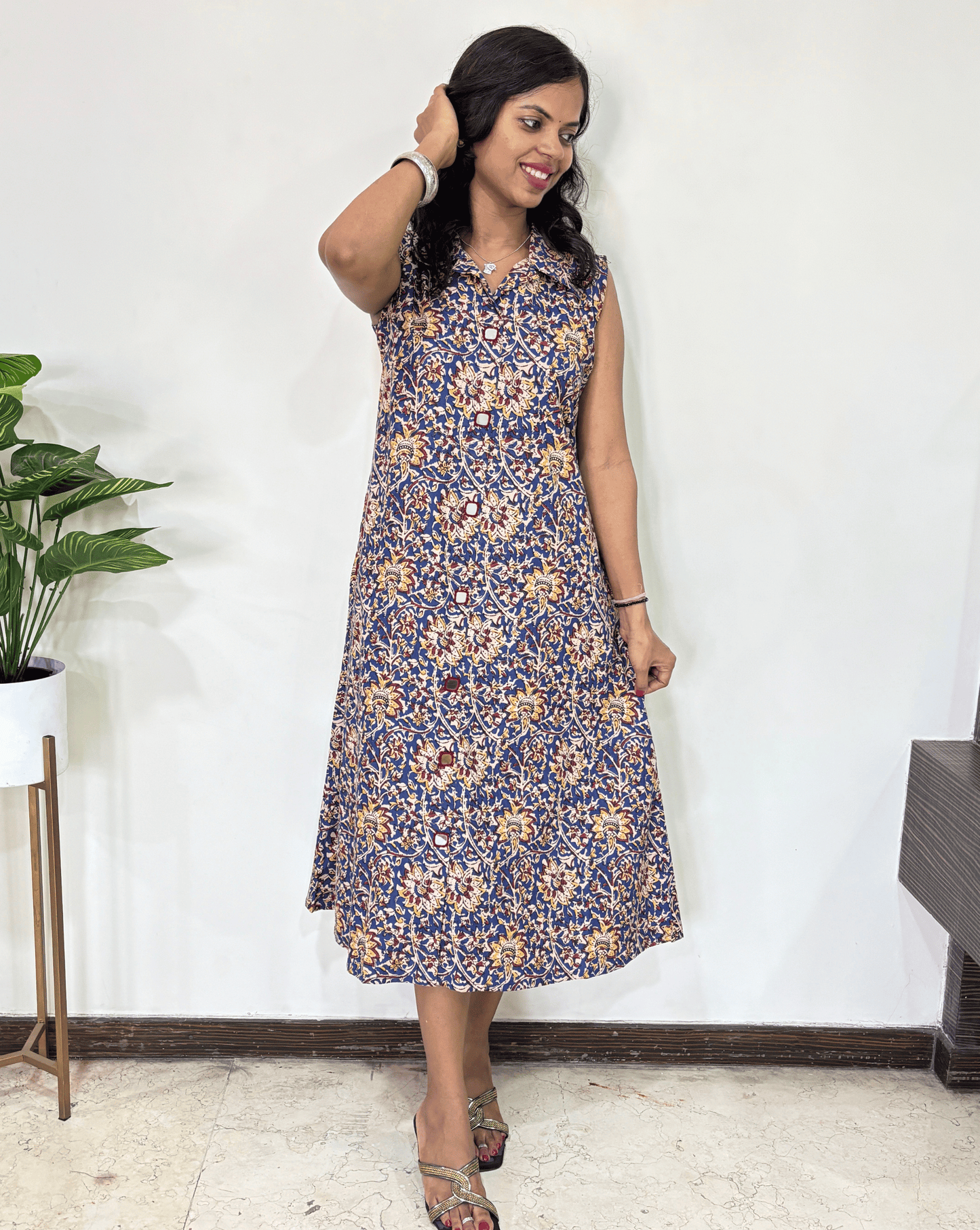 Kiara Kalamkari Sleevless Long Kurti
