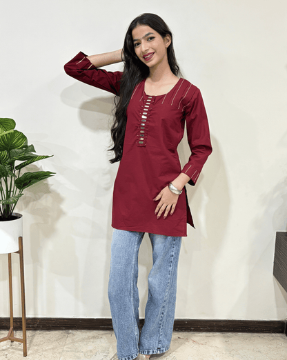 Sanaya Plain Dabu Short Kurti