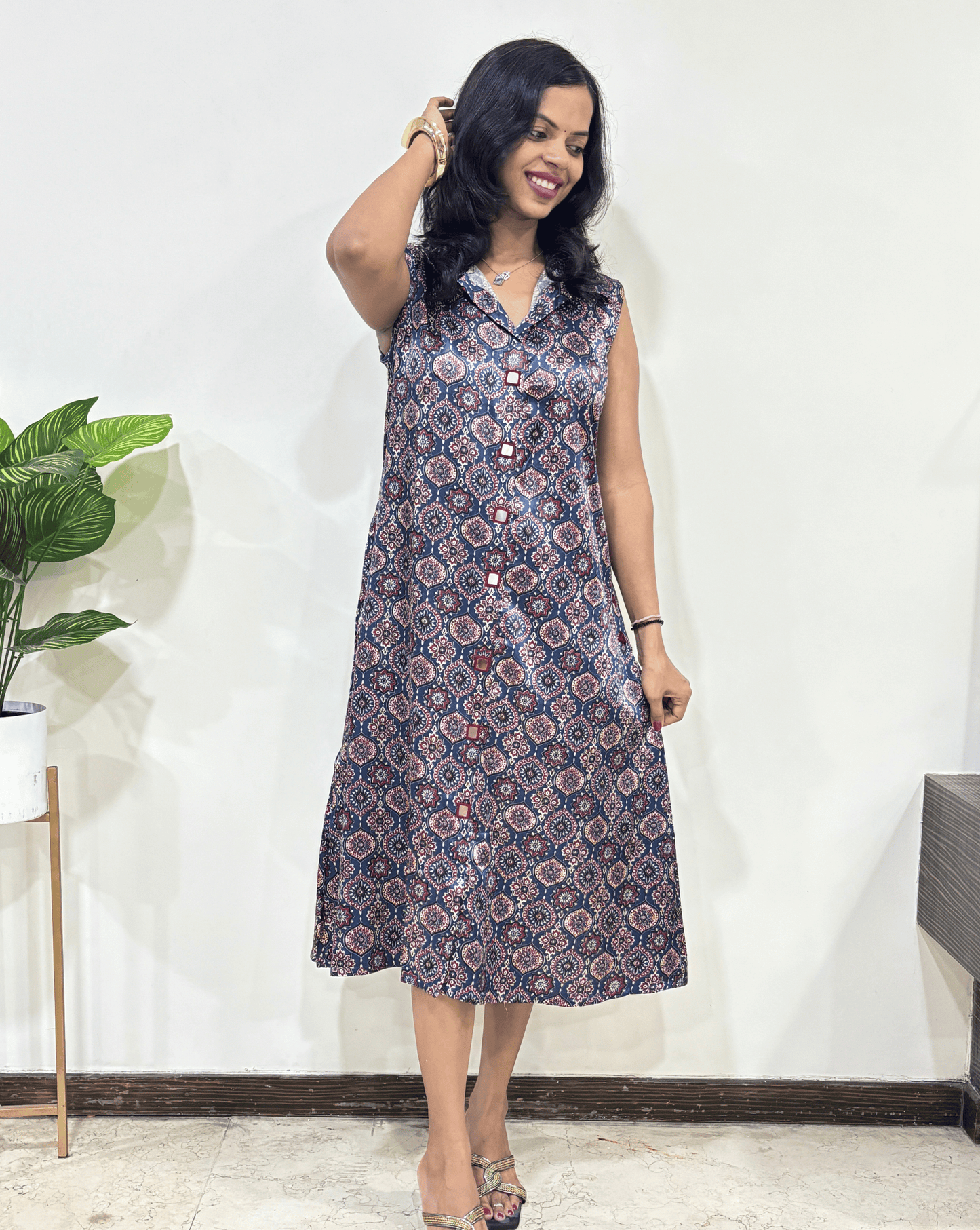 Kriti Badambuta Ajrakh Mashru Silk Kurti