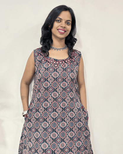 Tamannah Rayon Ajrakh A-line Sleeveless Kurti