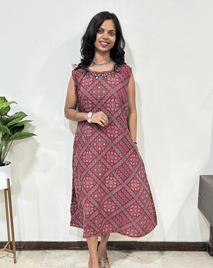 Tamannah Rayon Ajrakh A-line Sleeveless Kurti
