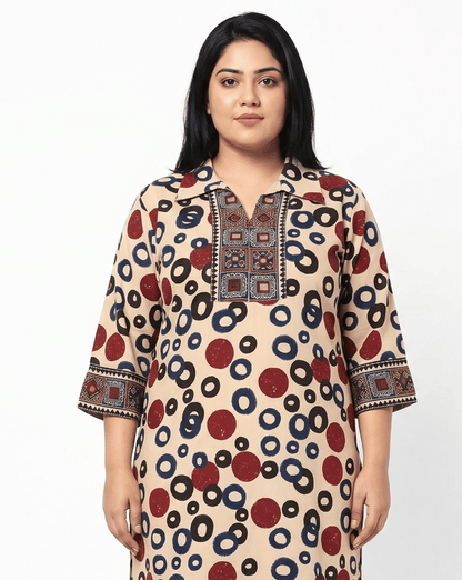 Kanishka Plus Size Collar Long Kurti