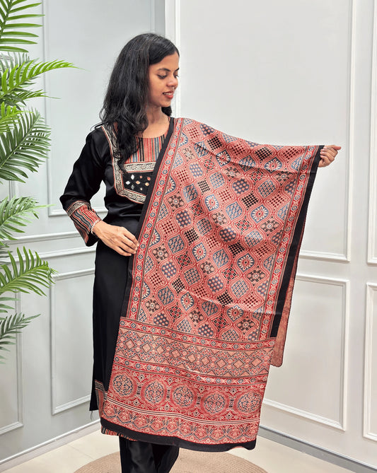 Rajsi Pure Mashru Silk Stole