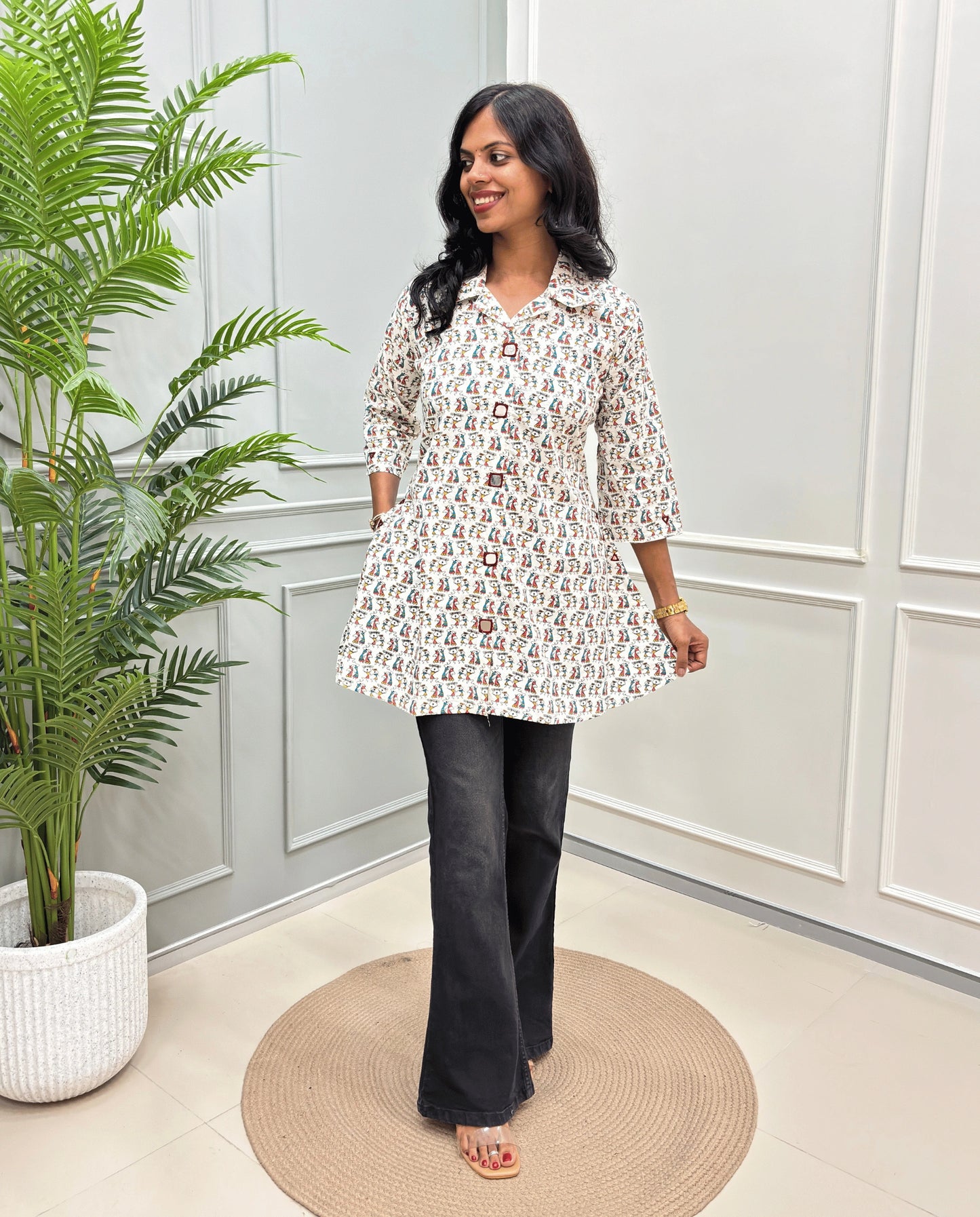 Aarna Warli A-line Cotton Short Kurti