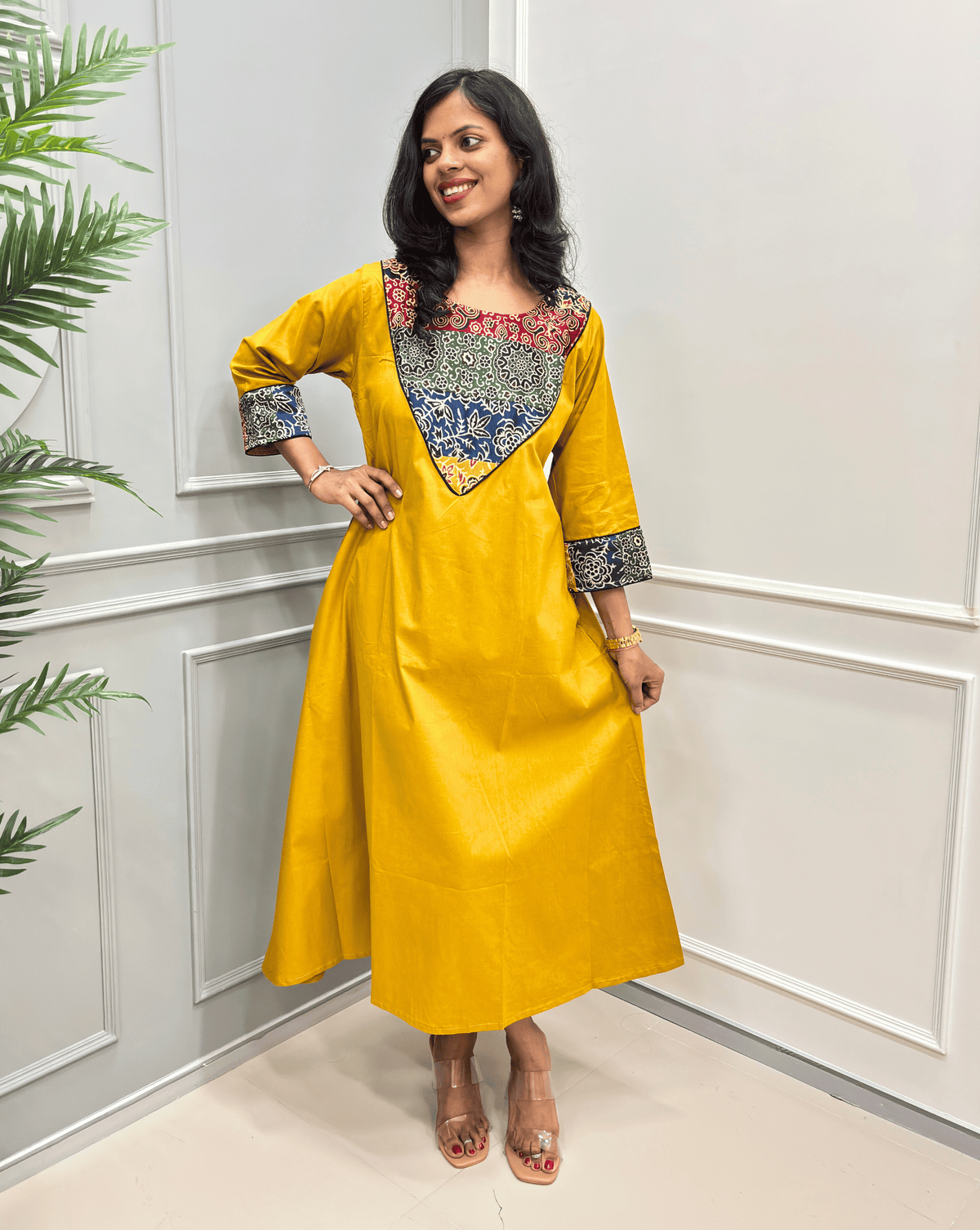 Tapsi Mashru Panel Ajrakh Kurti